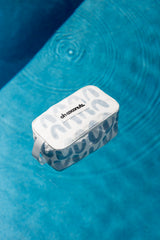 Toiletry bag | oh coconuts.