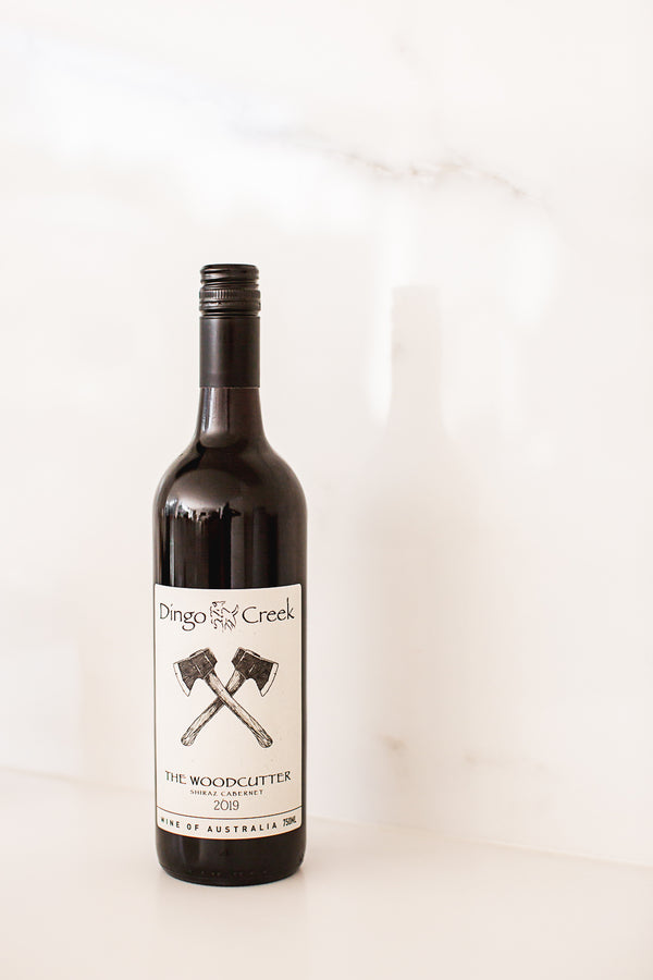 The Woodcutter 13.9 % Shiraz Cabernet by Dingo Creek Vineyard