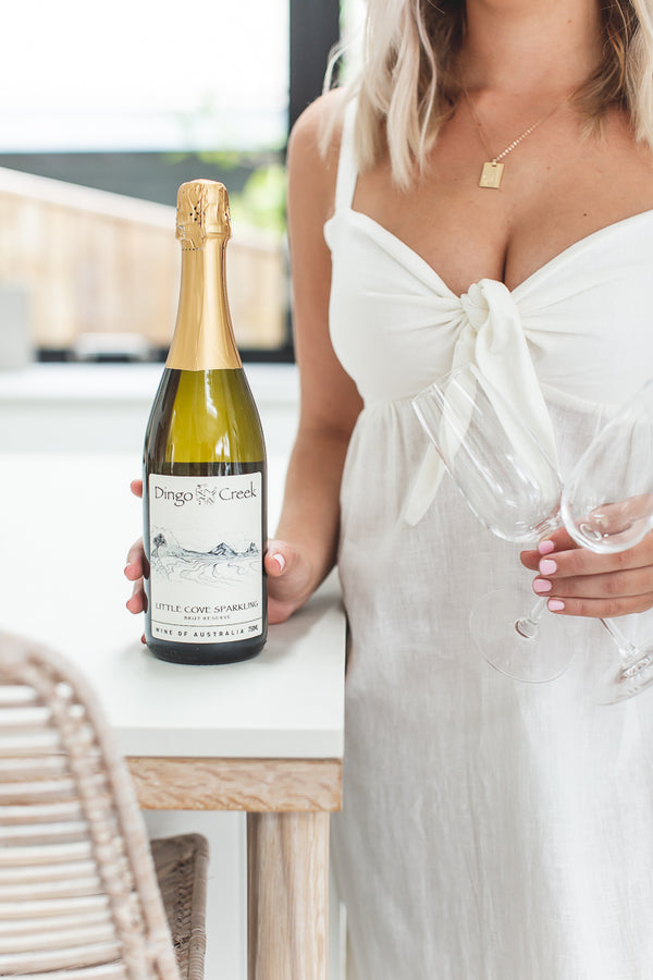 Dingo Creek Sparkling Wine | Noosa Gift Box Holiday Makers AirBNB Hosts | Noosa Gift Co. 