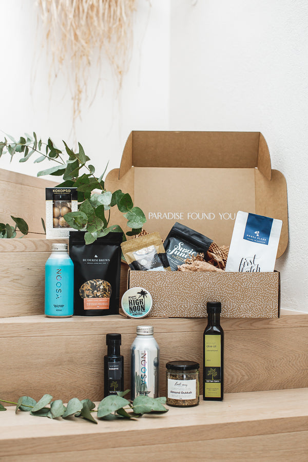 Noosa Sunrise Gift Box | Noosa Holiday Vacationer Gift Boxes by Noosa Gift Co. 